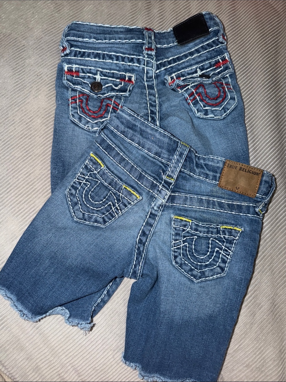True Religion, pair  Frayed Hem, Geno cut off shorts- READ 💗 2T